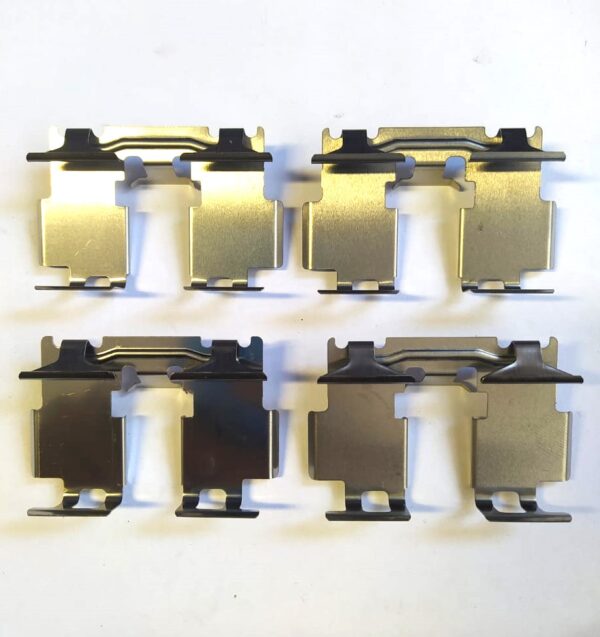 SEGUROS DE PASTILLAS TRASERAS TOYOTA RAV 4 (2006-2018)